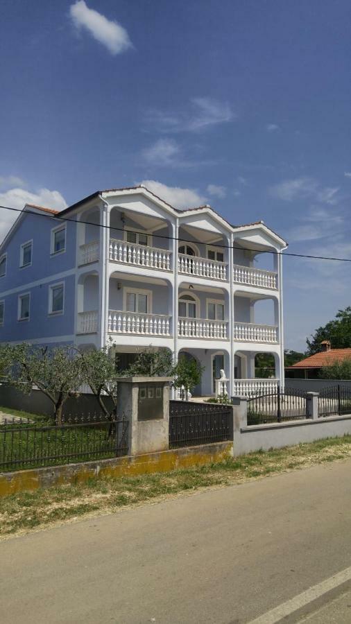 Apartman Janja Porec Ngoại thất bức ảnh