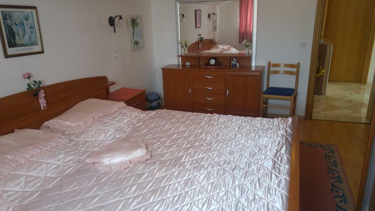Apartman Janja Porec Ngoại thất bức ảnh